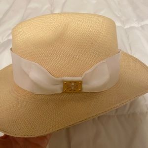 Tory Burch hat